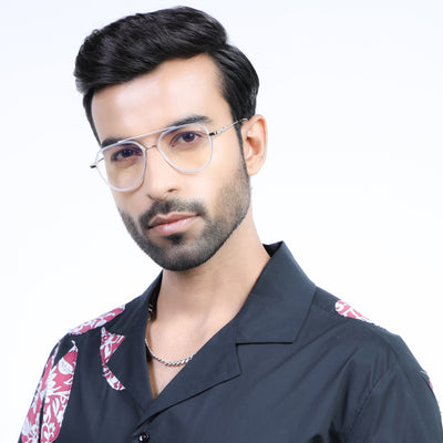 Eyejack Aura Silver & Transparent Wayfarer Eyeglasses for Men & Women (19002FCL1957-C6)