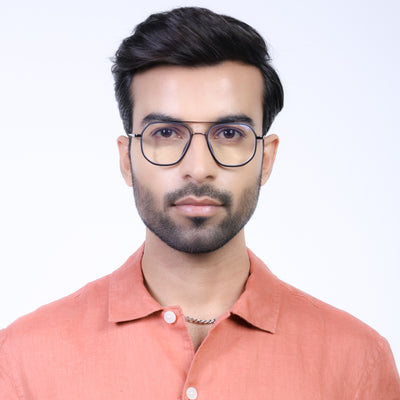 Eyejack Aura Grey & Black Wayfarer Eyeglasses for Men & Women (19003FCL1958-C1)