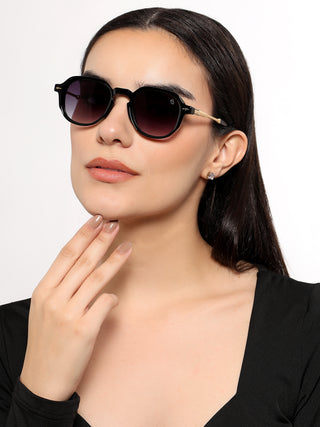Pearl - Black Wayfarer Sunglasses (W6068CL2218)
